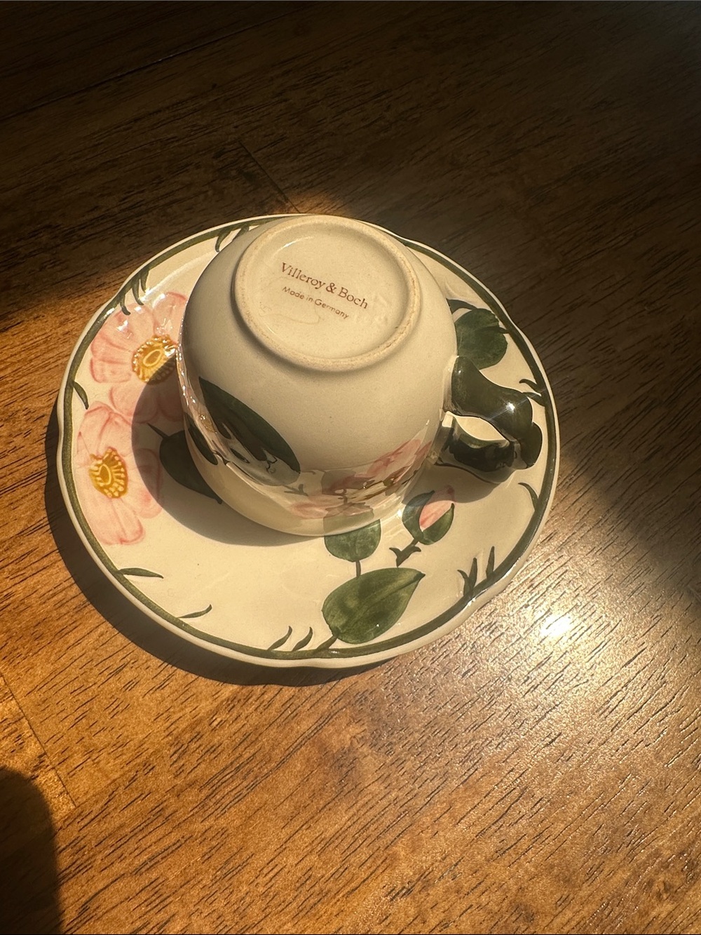 Villeroy & Boch Hand-Painted Floral Teacup & Saucer in Pink, Green and Cream